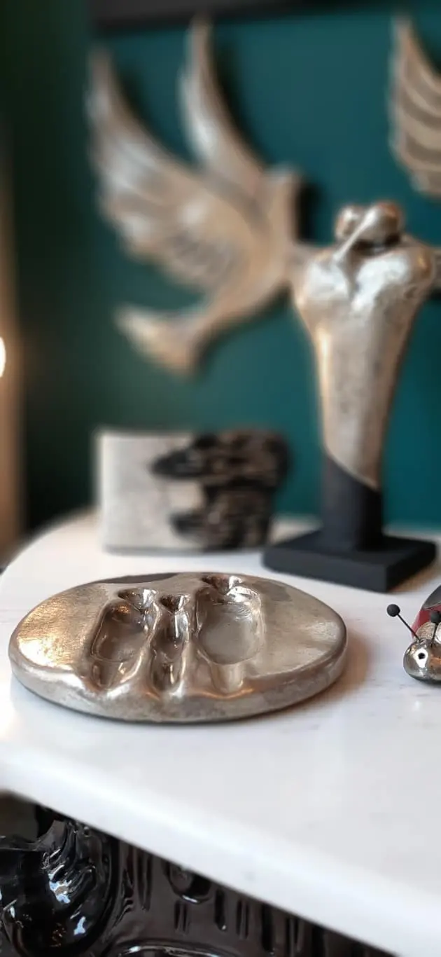 CERAMIC ASHTRAY " FAMILY"