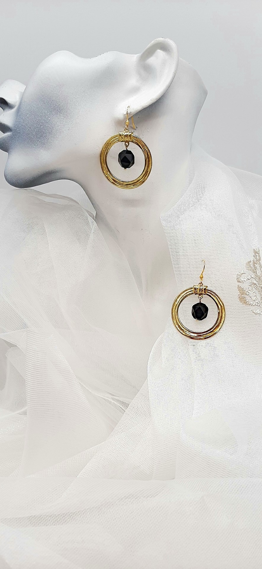 BRASS EARRINGS  "RINK WITH BLACK ONYX"  AGPS12.BLKONX