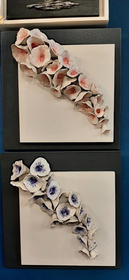 ΠΙΝΑΚΑΣ ΜΕ ΤΡΙΣΔΙΑΣΤΑΤΑ ΛΟΥΛΟΥΔΙΑ