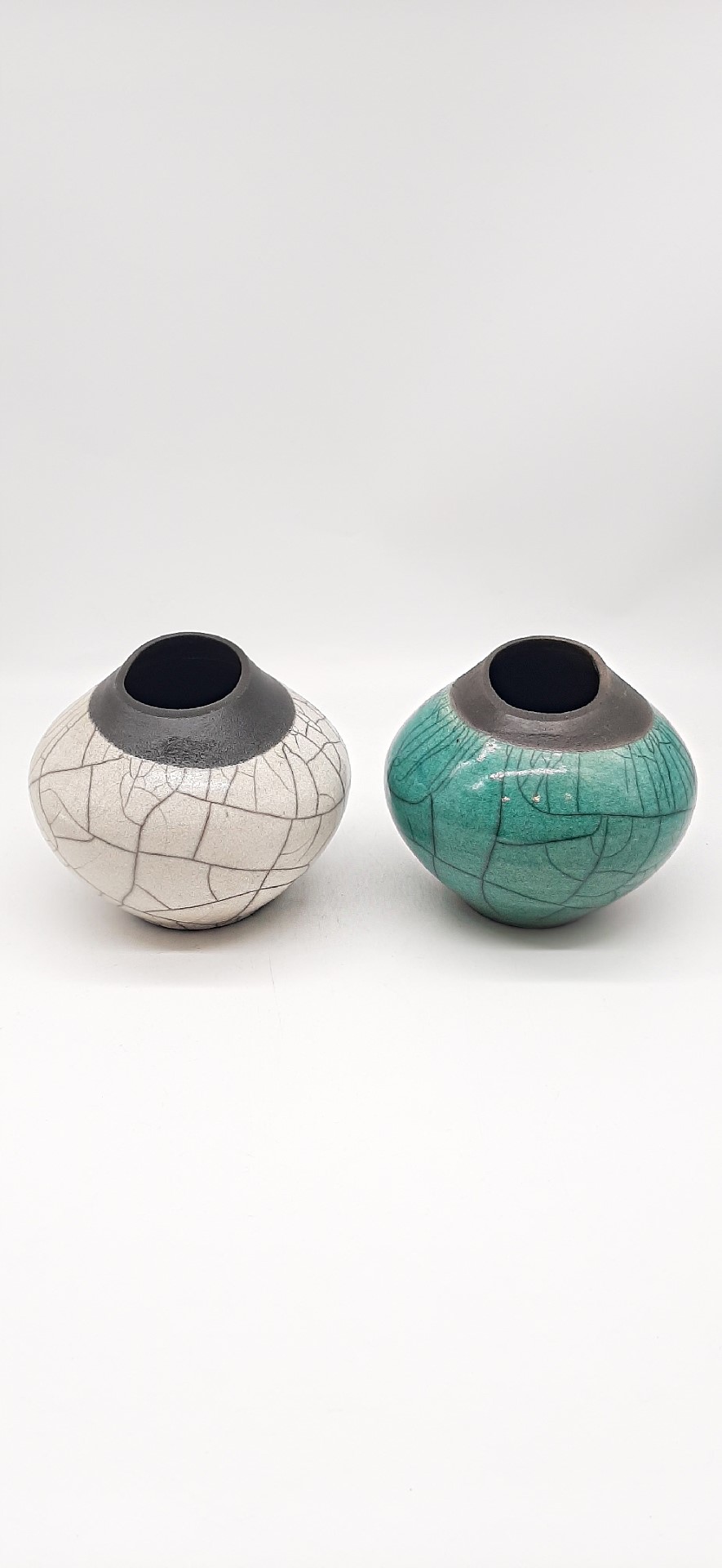 Χειροποίητο κεραμικό βάζο σε δύο χρώματα "ΤΟ ΒΟΤΣΑΛΟ"