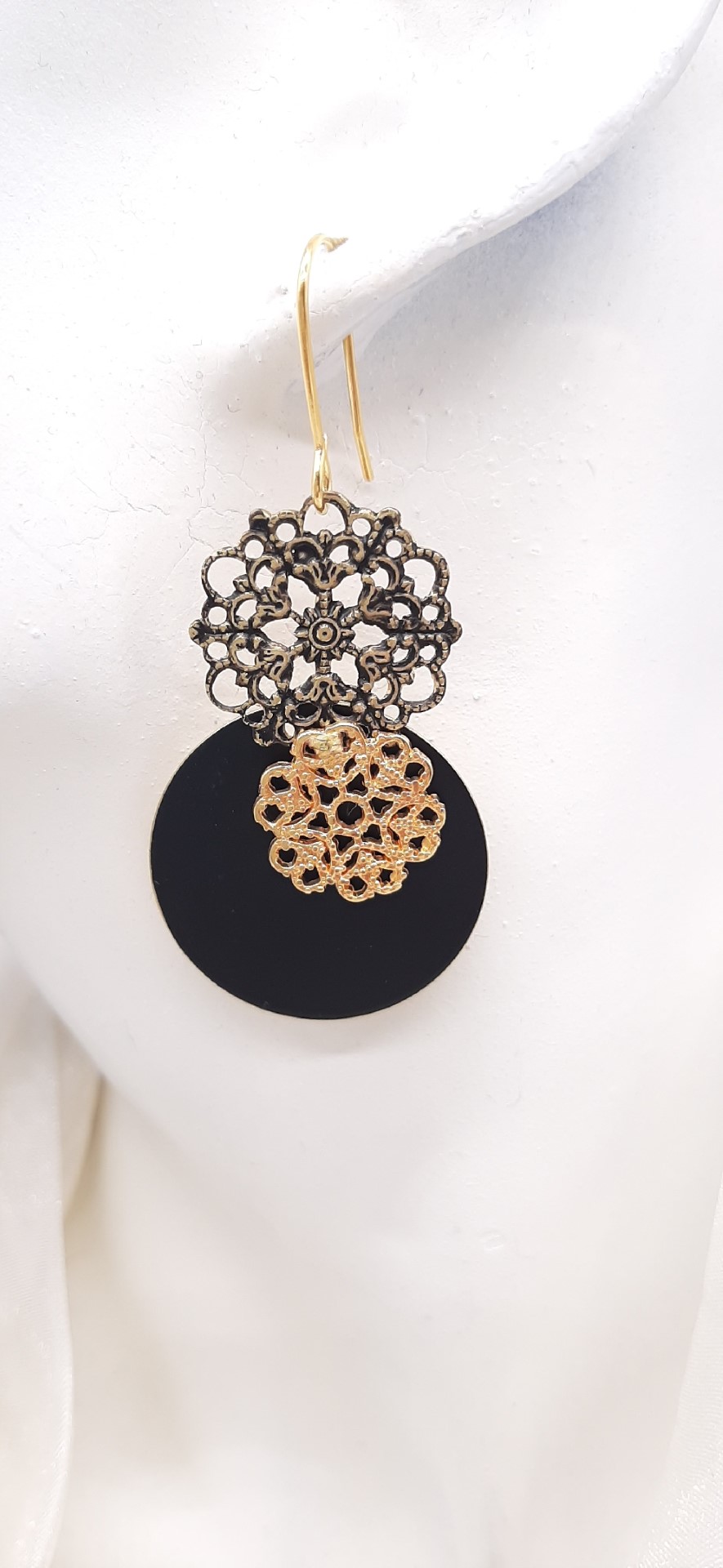 BLACK DISC BRASS EARRINGS PIECES OF GOLDEN BRASS LACES , HOOK ATTACHED ON EAR "BLACK DISC MARS02.85"