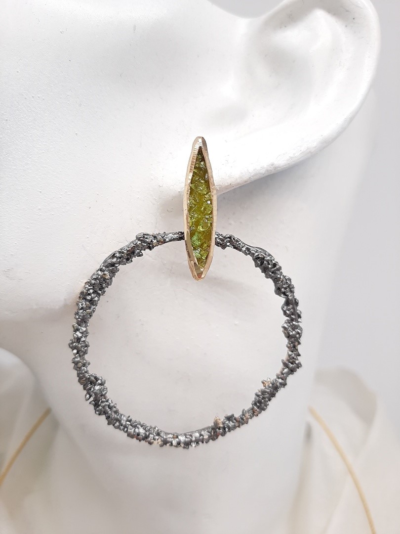 BLACK COLOR BRASS EARRINGS  WITH SILVER PINNING ATTACHED ΟΝ EAR