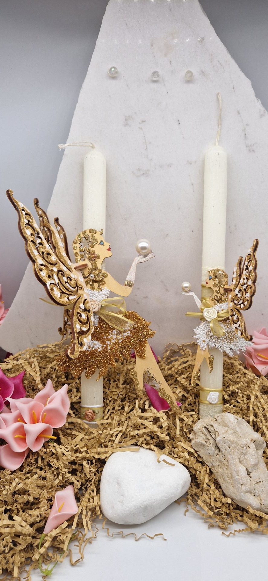 "Η ΛΕΥΚΗ ΝΕΡΑΙΔΑ" ΧΕΙΡΟΠΟΙΗΤΗ ΠΑΣΧΑΛΙΝΗ ΛΑΜΠΑΔΑ ΜΕ ΤΡΙΣΔΙΑΣΤΑΤΗ ΝΕΡΑΙΔΑ ΣΕ ΔΥΟ ΜΕΓΕΘΗ