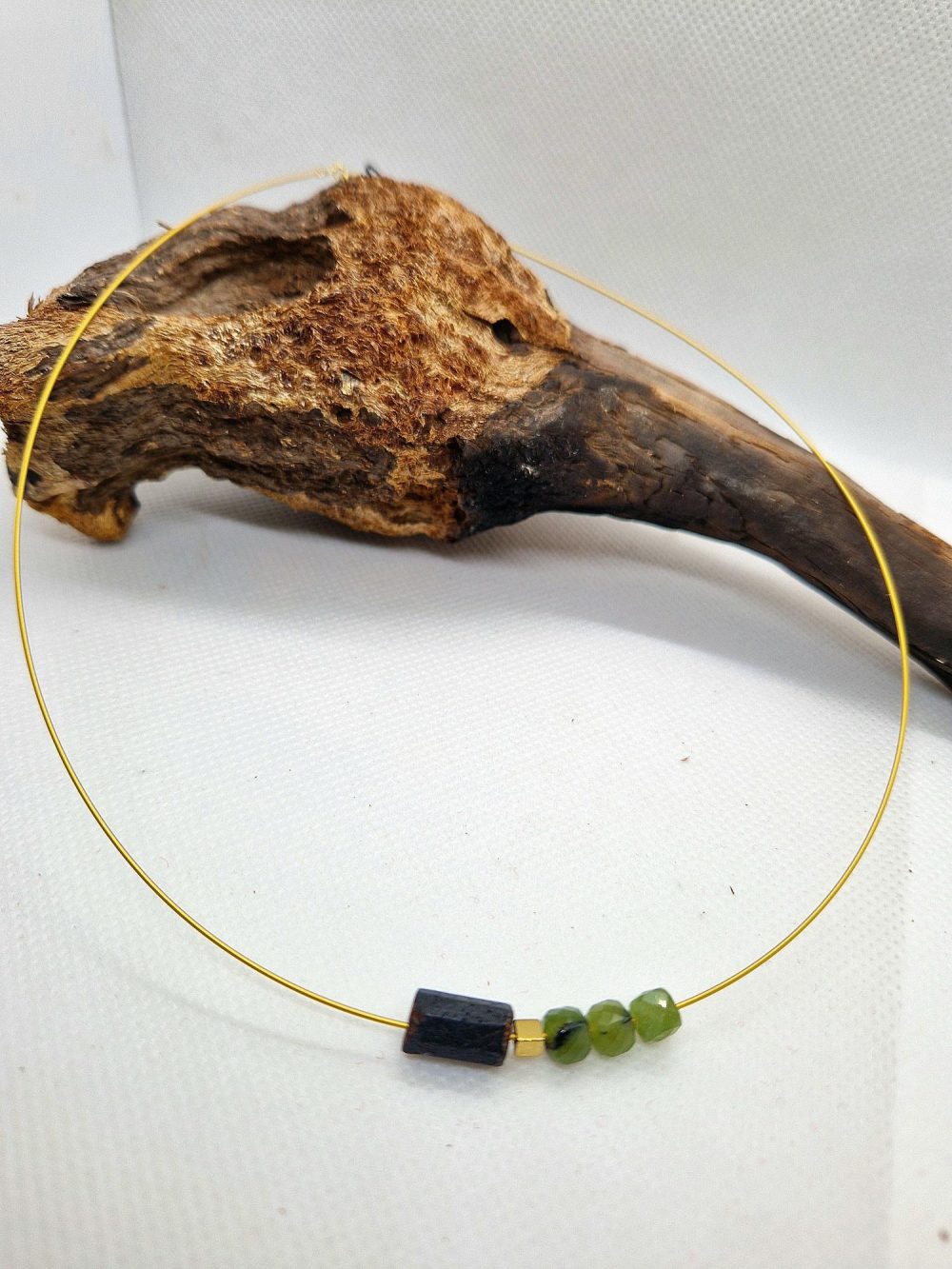 ΧΕΙΡΟΠΟΙΗΤΟ ΚΟΝΤΟ ΚΟΛΙΕ ΜΕ ΠΡΕΝΙΤΗ, ΤΟΥΡΜΑΛΙΝΗ ΚΑΙ ΧΡΥΣΟ ΑΤΣΑΛΟΣΥΡΜΑ