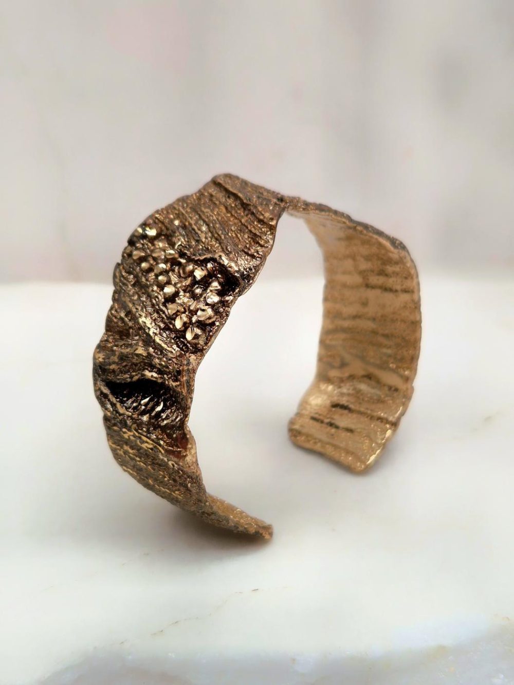 BRASS BRACELET HAND CARVED BY DIAMOND, COLORED WITH BRONZE PATINA