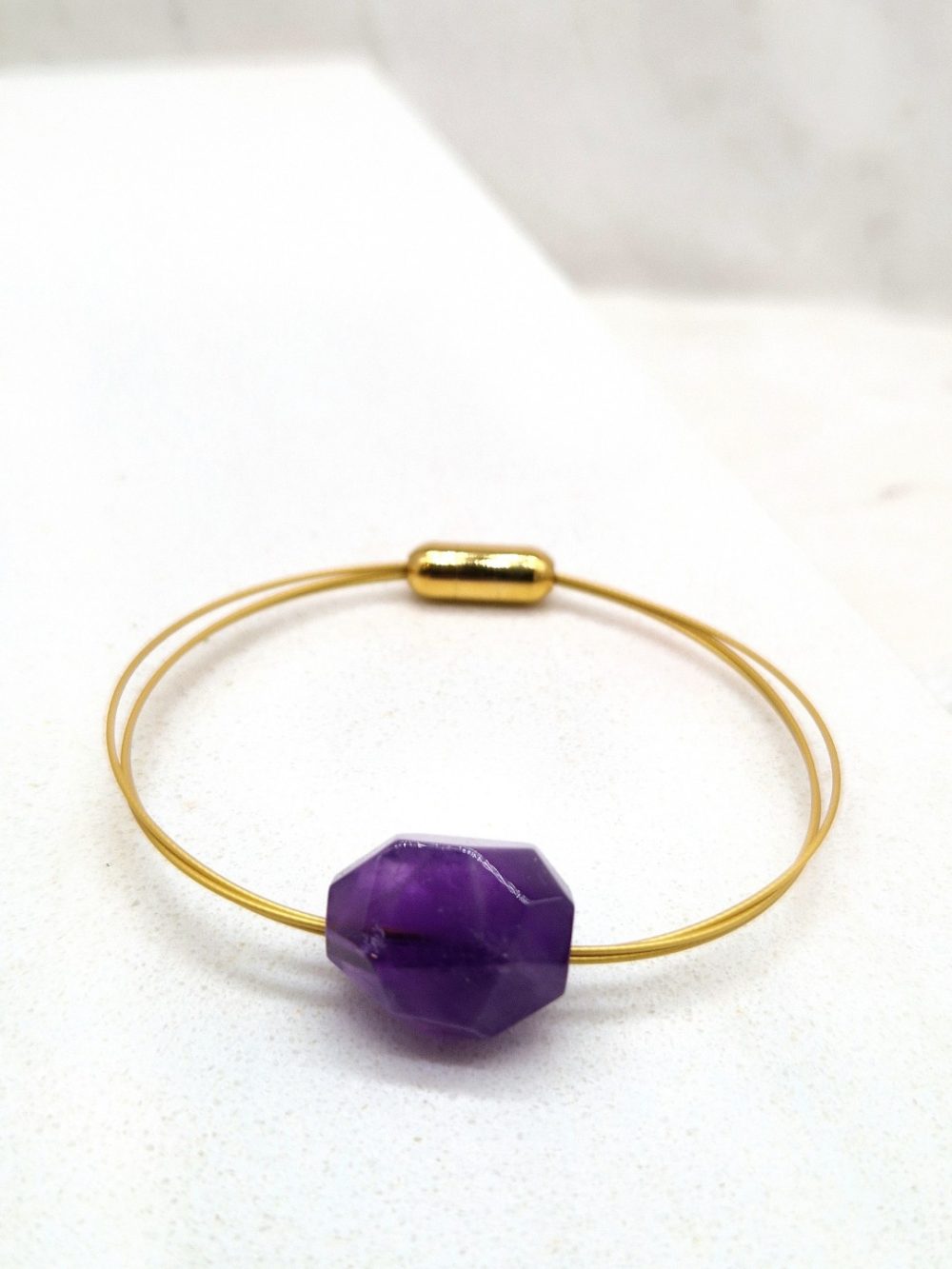 ΒΡΑΧΙΟΛΙ ΜΕ ΑΜΕΘΥΣΤΟ