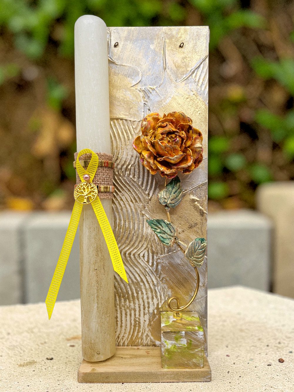 ΠΑΣΧΑΛΙΝΗ ΛΑΜΠΑΔΑ "ΤΟ ΚΙΤΡΙΝΟ ΤΡΙΑΝΤΑΦΥΛΛΟ" ΜΕ ΧΕΙΡΟΠΟΙΗΤΟ ΠΙΝΑΚΑΚΙ